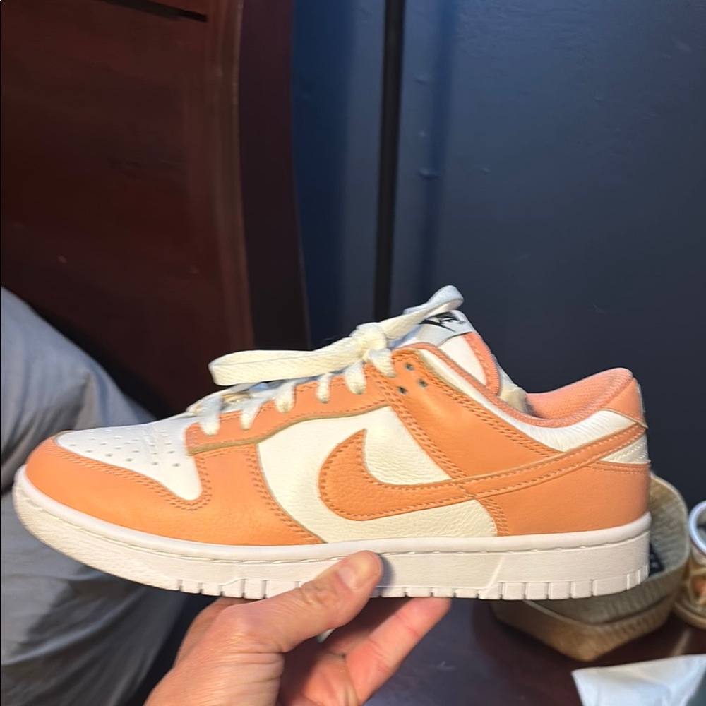Custom Dunks. W9 - Picture 5 of 14